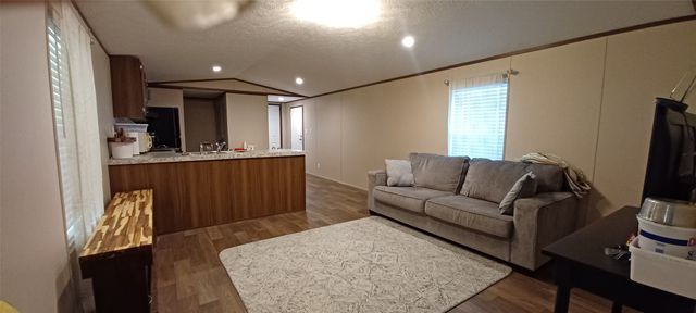 9059 County Road 4220, Kerens, TX 75144