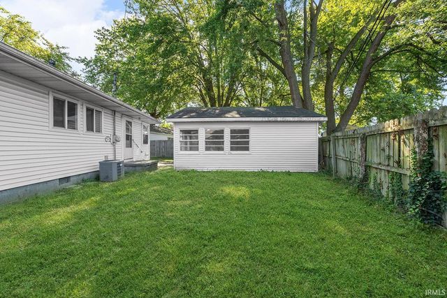 1005 Sarasota Drive, Lafayette, IN 47909