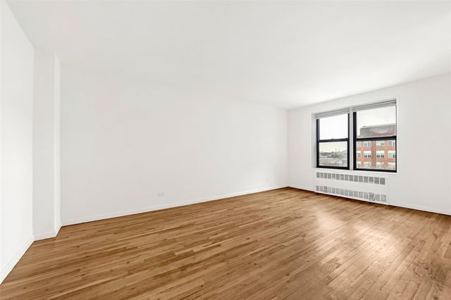 282 E 35th Street 7V, Brooklyn, NY 11203
