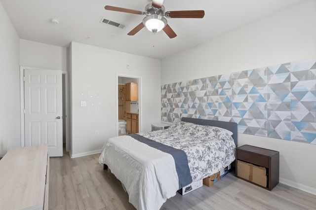 9200 Westheimer Road 1201, Houston, TX 77063