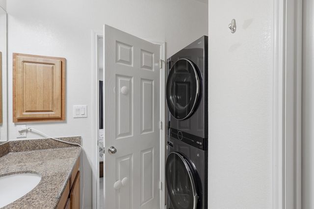 9200 Westheimer Road 1201, Houston, TX 77063