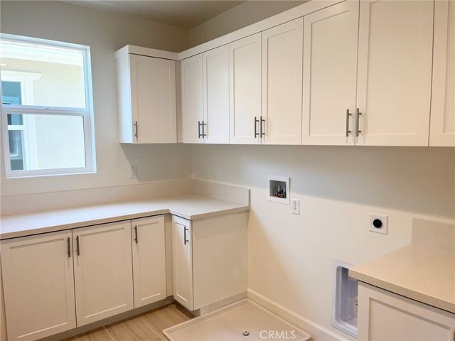 497 Tracy Place, Ventura, CA 93004