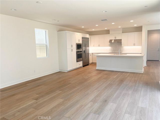 497 Tracy Place, Ventura, CA 93004