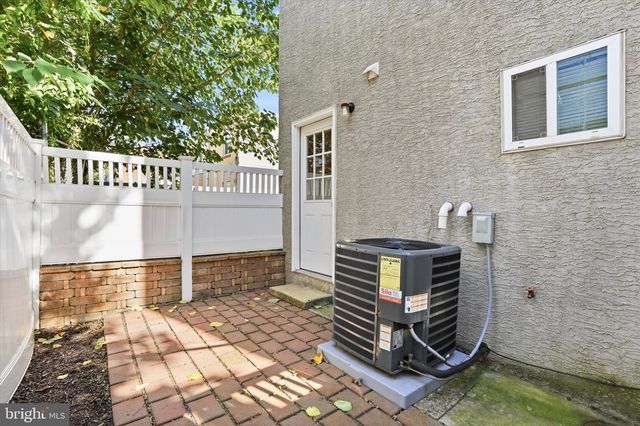 1332 S COLORADO ST, Philadelphia, PA 19146