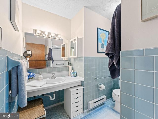 207 LEXINGTON DR, Little Egg Harbor Twp, NJ 08087