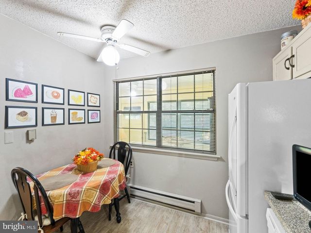 207 LEXINGTON DR, Little Egg Harbor Twp, NJ 08087