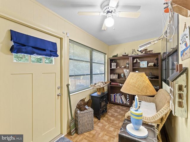 207 LEXINGTON DR, Little Egg Harbor Twp, NJ 08087