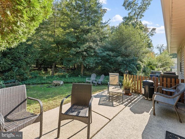 207 LEXINGTON DR, Little Egg Harbor Twp, NJ 08087
