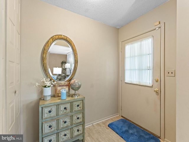 207 LEXINGTON DR, Little Egg Harbor Twp, NJ 08087