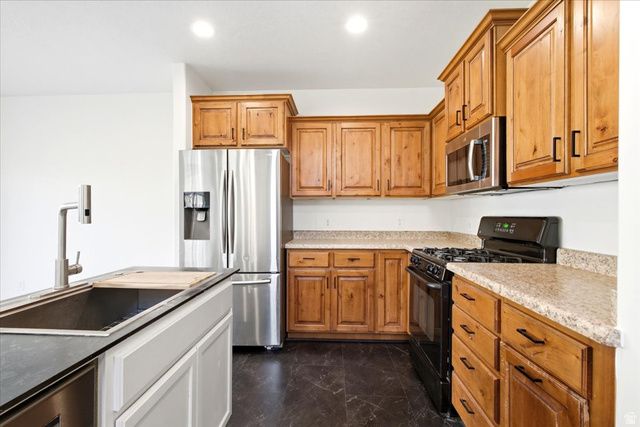 14763 S HADDINGTON RD, Draper, UT 84020