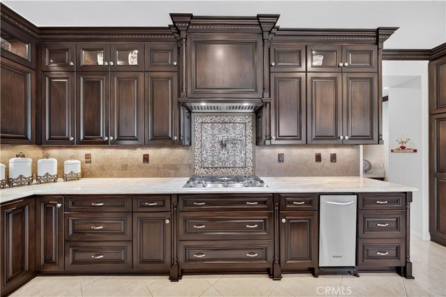 2560 Galicia, La Verne, CA 91750