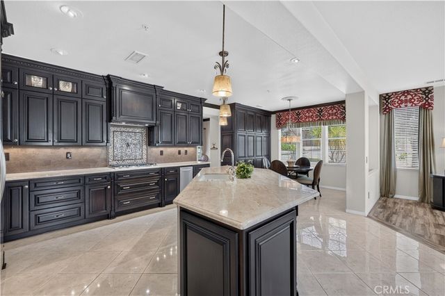 2560 Galicia, La Verne, CA 91750