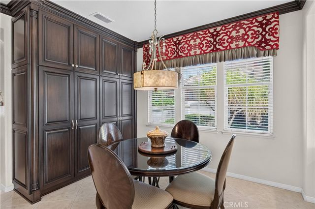2560 Galicia, La Verne, CA 91750