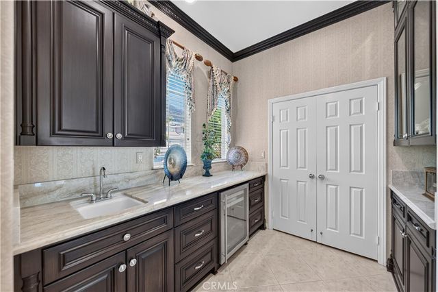 2560 Galicia, La Verne, CA 91750