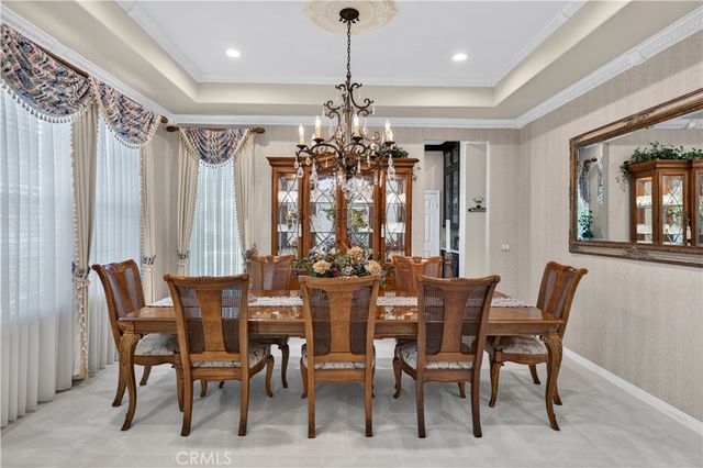 2560 Galicia, La Verne, CA 91750