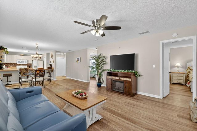 1657 ZADORA LANE, The Villages, FL 32159