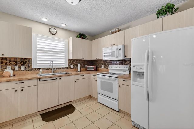 1657 ZADORA LANE, The Villages, FL 32159