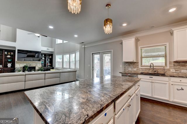 6035 Ashborough Park, Cumming, GA 30040