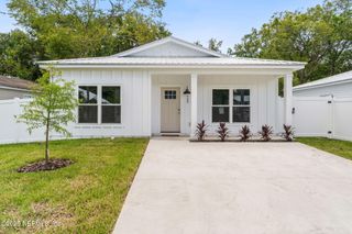 749 W 5TH Street, St. Augustine, FL 32084
