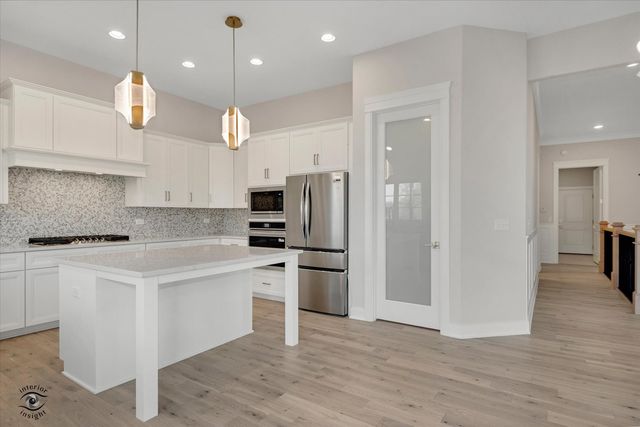 20336 Mackinac Point Drive, Frankfort, IL 60423