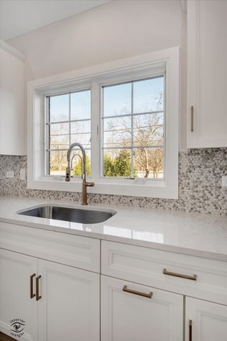 20336 Mackinac Point Drive, Frankfort, IL 60423