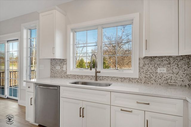 20336 Mackinac Point Drive, Frankfort, IL 60423