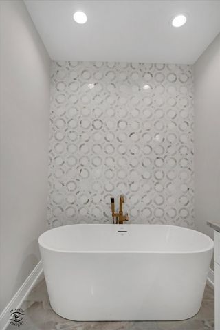 20336 Mackinac Point Drive, Frankfort, IL 60423