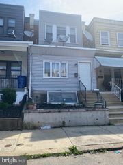 4727 MERIDIAN ST, Philadelphia, PA 19136
