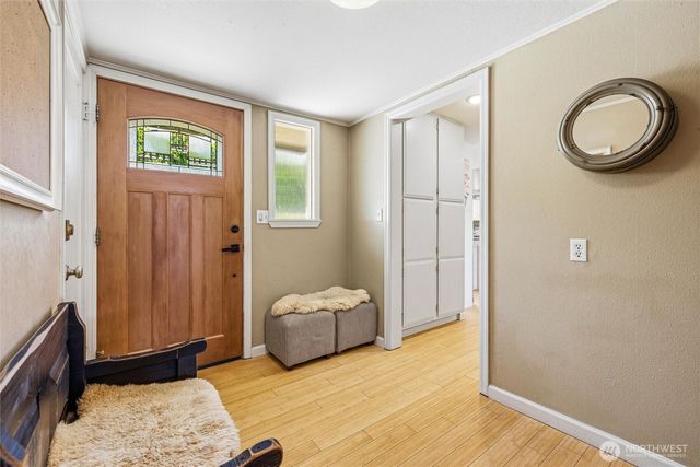 903 S 9th Street, Mount Vernon, WA 98274