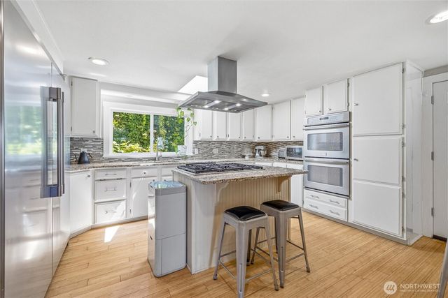 903 S 9th Street, Mount Vernon, WA 98274