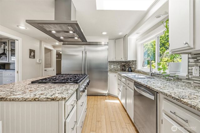 903 S 9th Street, Mount Vernon, WA 98274