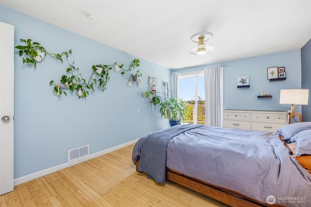 903 S 9th Street, Mount Vernon, WA 98274