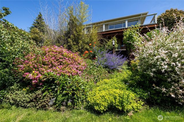 903 S 9th Street, Mount Vernon, WA 98274