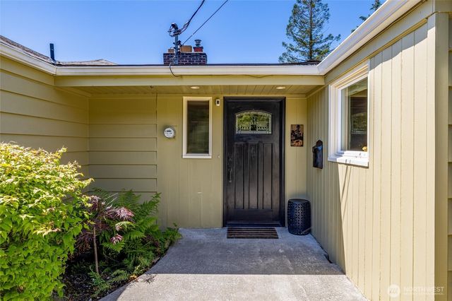 903 S 9th Street, Mount Vernon, WA 98274