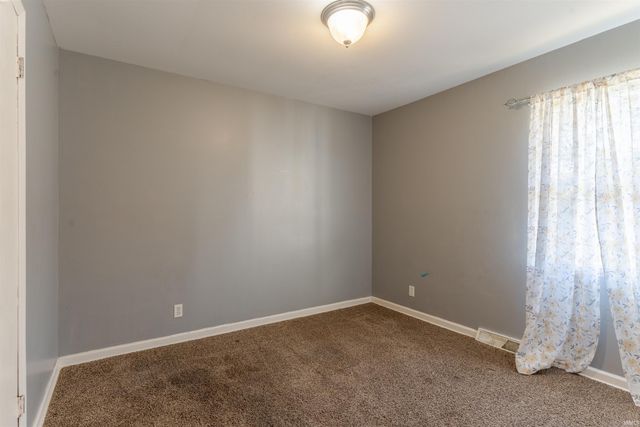 5200 Westchester Drive, Evansville, IN 47720