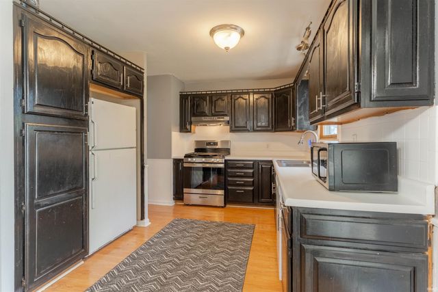 5200 Westchester Drive, Evansville, IN 47720