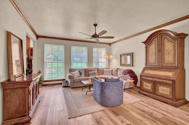 10512 Highview Drive, Oklahoma City, OK 73151