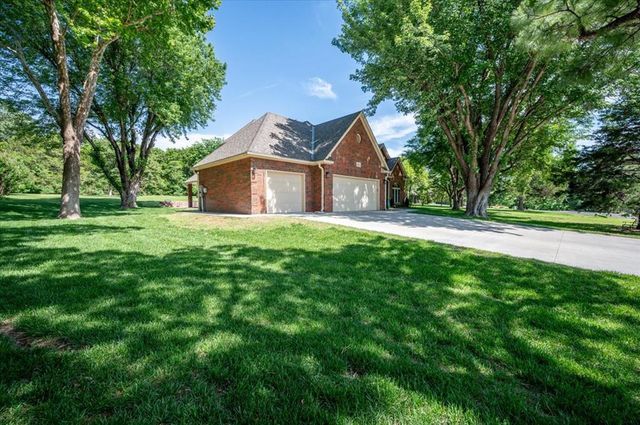 10512 Highview Drive, Oklahoma City, OK 73151