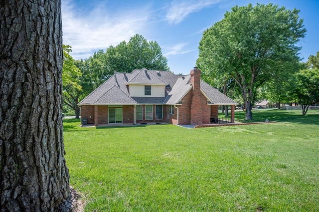 10512 Highview Drive, Oklahoma City, OK 73151