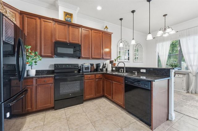 10285 VILLA PALAZZO COURT, Tampa, FL 33615