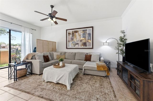 10285 VILLA PALAZZO COURT, Tampa, FL 33615