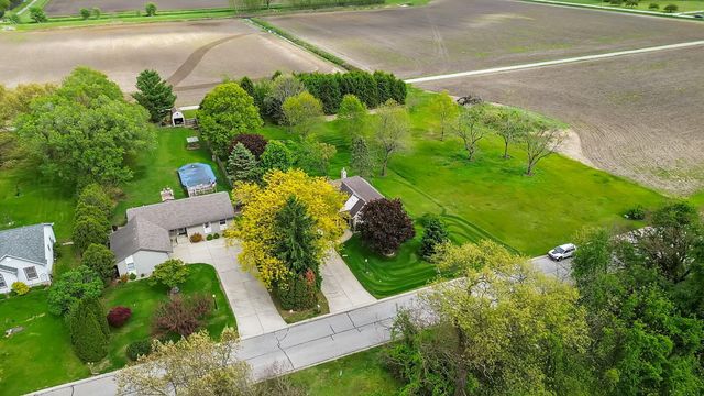 12181 N 332 E 46, Demotte, IN 46310