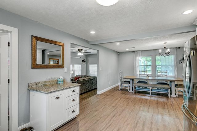 15410 San Jacinto Street, Hamshire, TX 77622