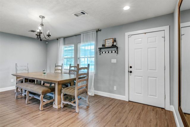15410 San Jacinto Street, Hamshire, TX 77622