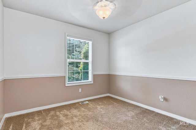 3026 N Lochsa Ave, Meridian, ID 83646
