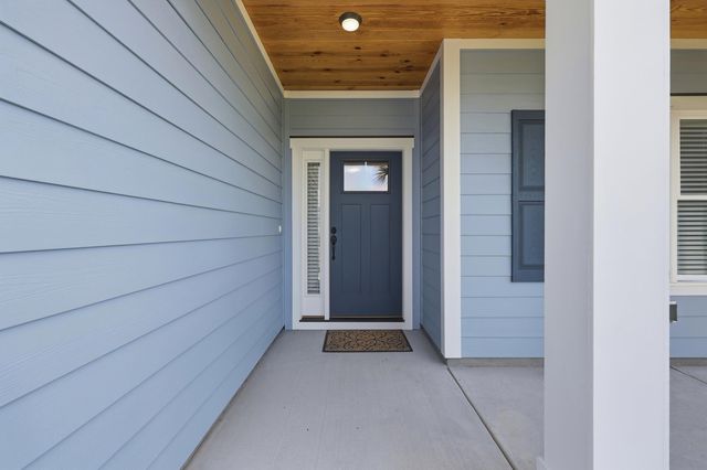 1413 Crooked Hook Rd., North Myrtle Beach, SC 29582
