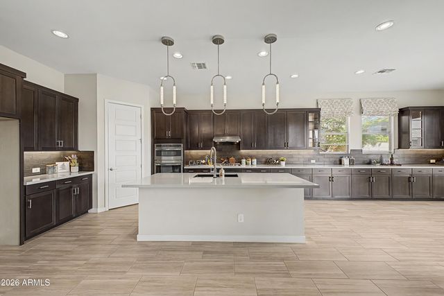 1441 E POWELL Way, Gilbert, AZ 85298