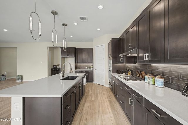 1441 E POWELL Way, Gilbert, AZ 85298