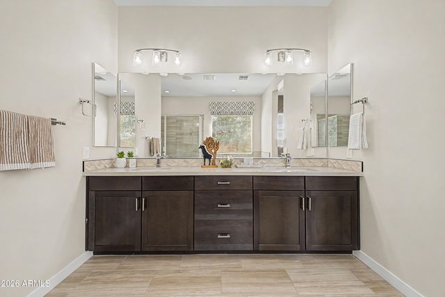 1441 E POWELL Way, Gilbert, AZ 85298