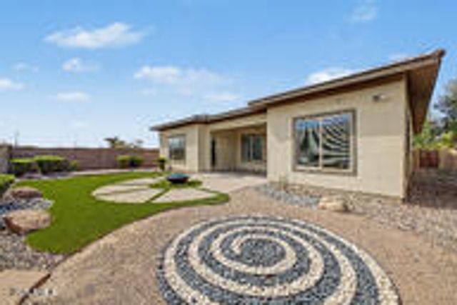 1441 E POWELL Way, Gilbert, AZ 85298